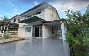Kumpang Homestay 25 Kuching